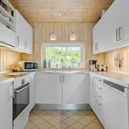 Hébergement de vacances 1305-aakirkeby-strandparken-10 Vester Somarken